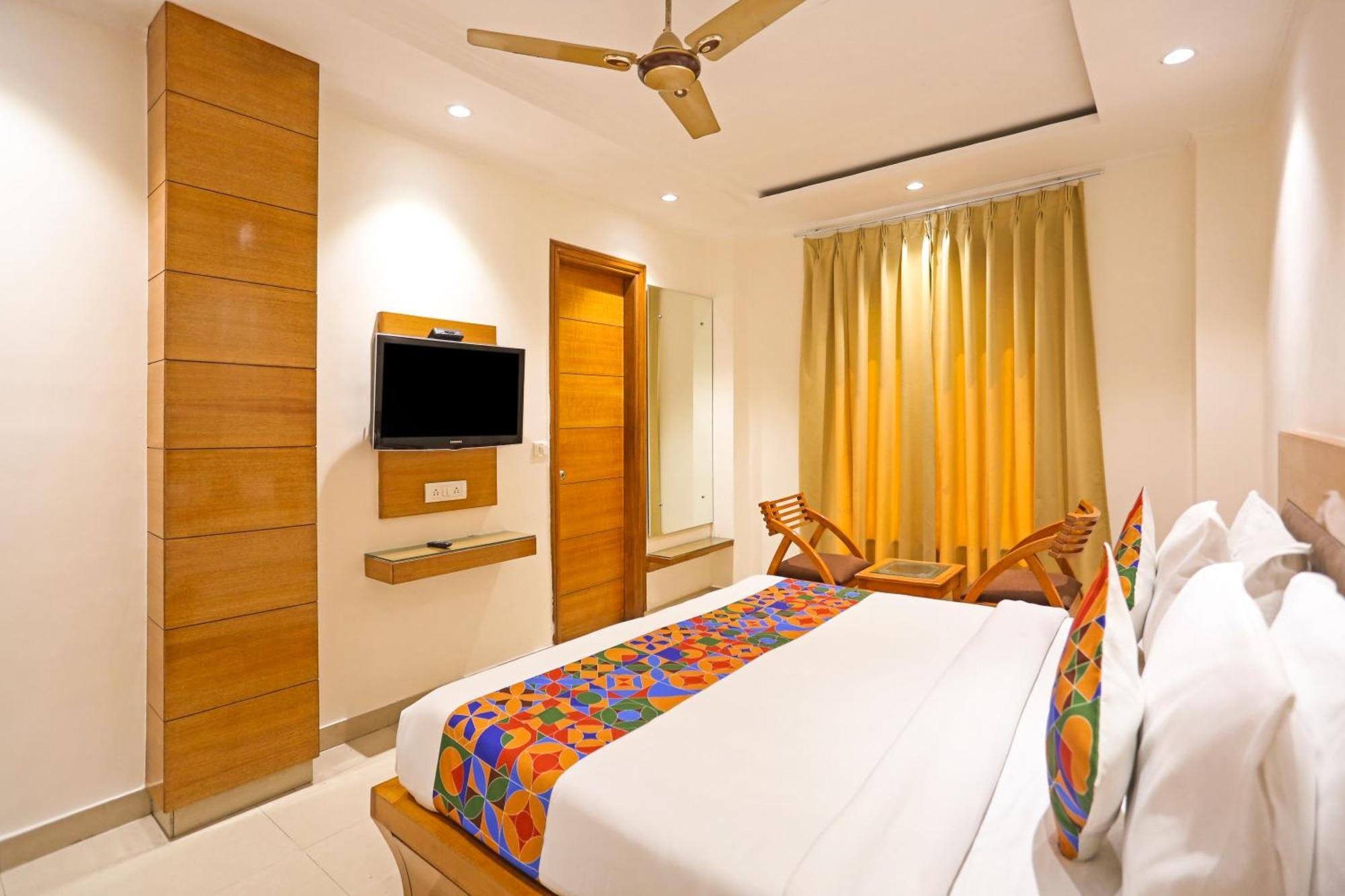Hotel Silky Palace Near Igi Airportt New Delhi Ngoại thất bức ảnh
