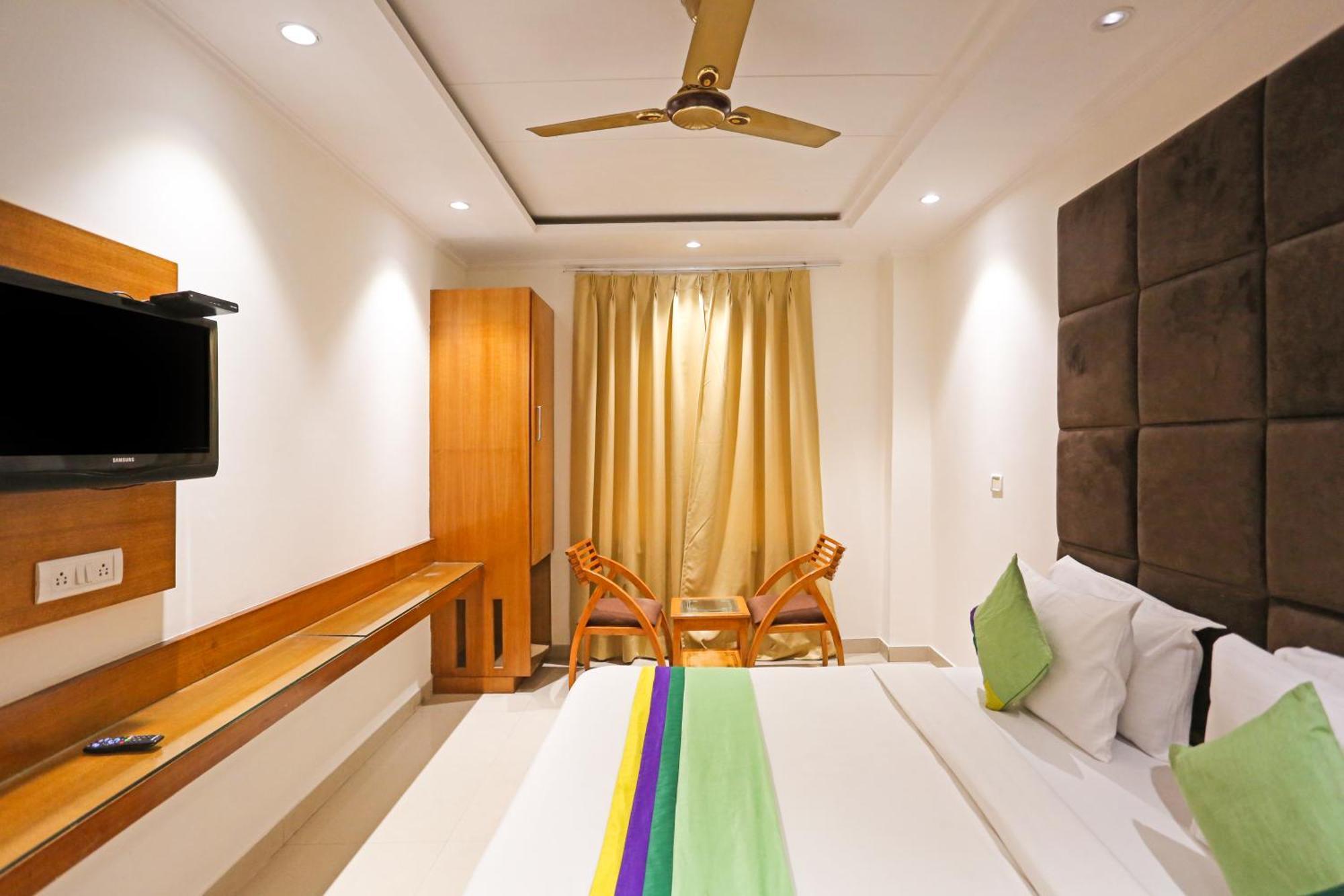 Hotel Silky Palace Near Igi Airportt New Delhi Ngoại thất bức ảnh