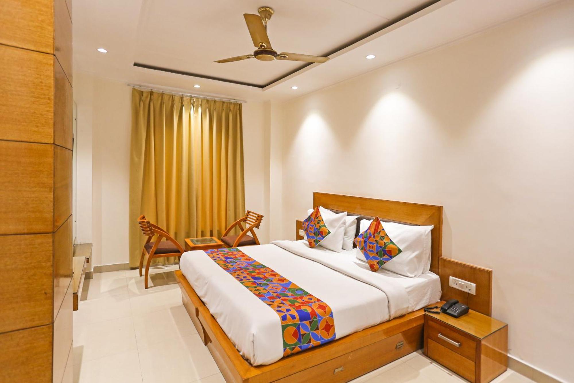 Hotel Silky Palace Near Igi Airportt New Delhi Ngoại thất bức ảnh