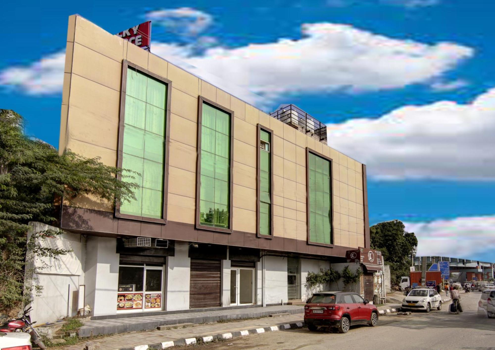 Hotel Silky Palace Near Igi Airportt New Delhi Ngoại thất bức ảnh